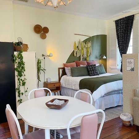 Charming 1885 Parlor Loft Downtown Savannah Stay المظهر الخارجي الصورة