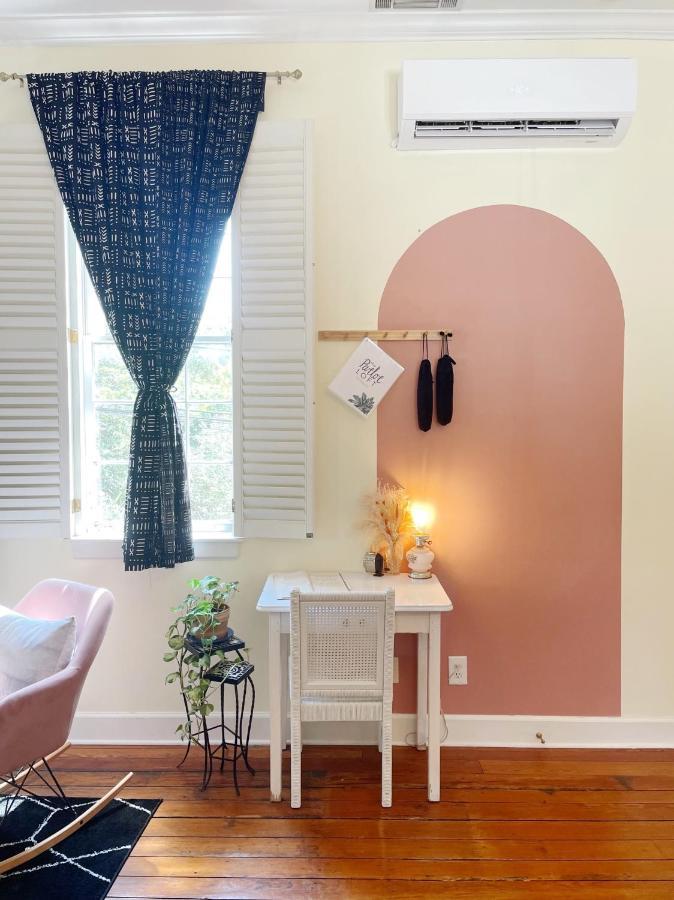 Charming 1885 Parlor Loft Downtown Savannah Stay المظهر الخارجي الصورة